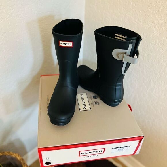 HUNTER Original Short Back‎ Adjustable Rain Boot, BLACK GRAY, Size 9, NWT - Picture 3 of 16